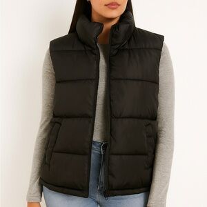 Women's Black Puffer Vest